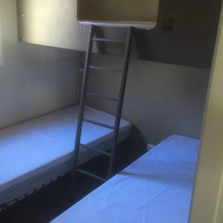 Confortable - 5 Pers. - Api-1-52-2566 Campingplads